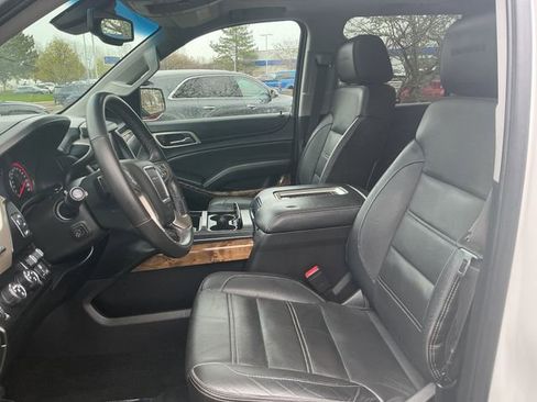 Used 2016 GMC Yukon Denali w/ Open Road Package image 11