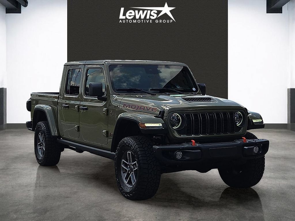 Used 2025 Jeep Gladiator Mojave AWD/4WD image 6