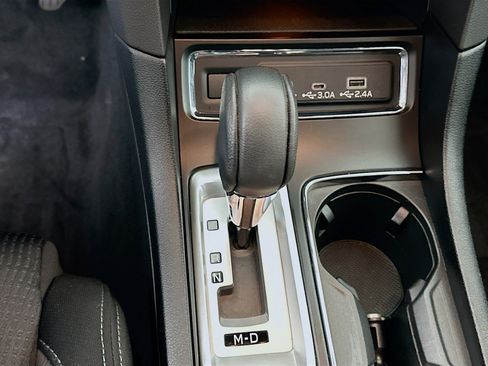 Used 2024 Subaru Ascent Premium w/ Convenience Package image 23