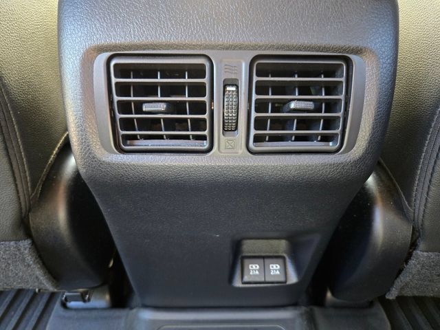 Used 2022 Toyota 4Runner TRD Off-Road Premium w/ Moonroof Package AWD/4WD image 17