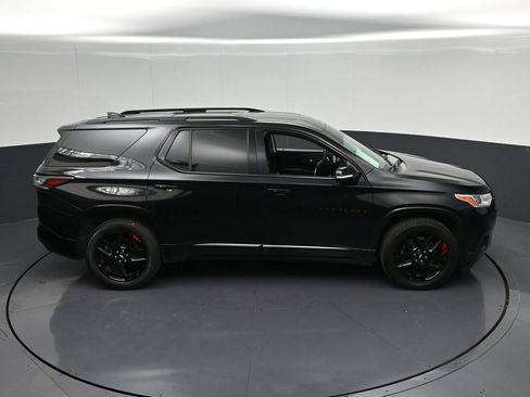 Used 2020 Chevrolet Traverse Premier w/ Redline Edition FWD image 21