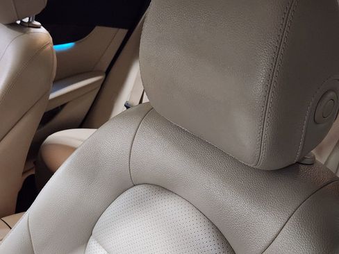 Used 2019 Mercedes-Benz GLC 300 image 32