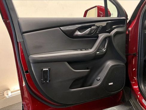Used 2019 Chevrolet Blazer RS FWD image 24