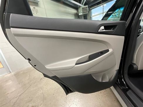 Used 2018 Hyundai Tucson SEL w/ Cargo Package AWD/4WD image 19