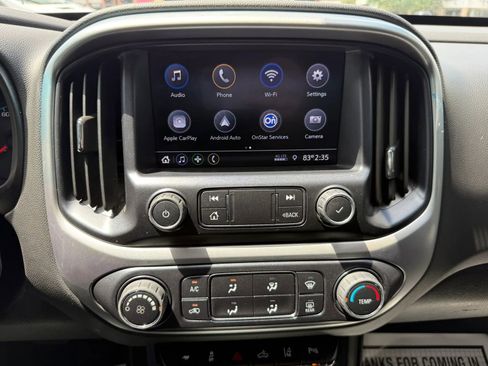 Used 2022 Chevrolet Colorado LT w/ Safety Package AWD/4WD image 15