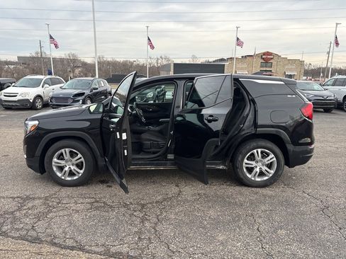 Used 2019 GMC Terrain SLE image 4