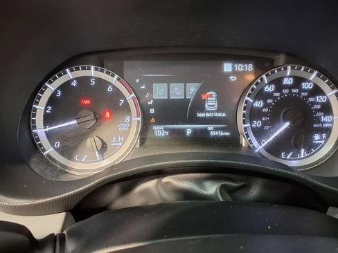Used 2023 Toyota Highlander L FWD image 10