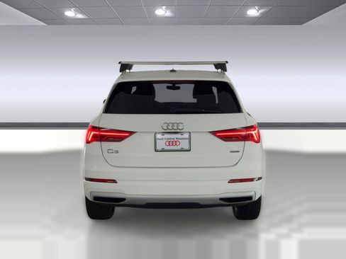 Used 2021 Audi Q3 2.0T Premium AWD/4WD image 10