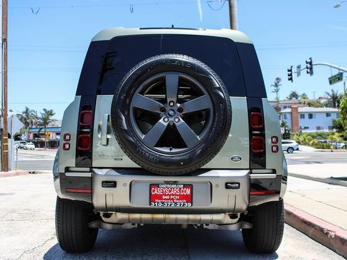 Used 2022 Land Rover Defender 110 X-Dynamic SE AWD/4WD image 5