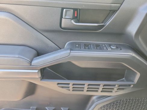 Used 2024 Toyota Tacoma SR5 image 15