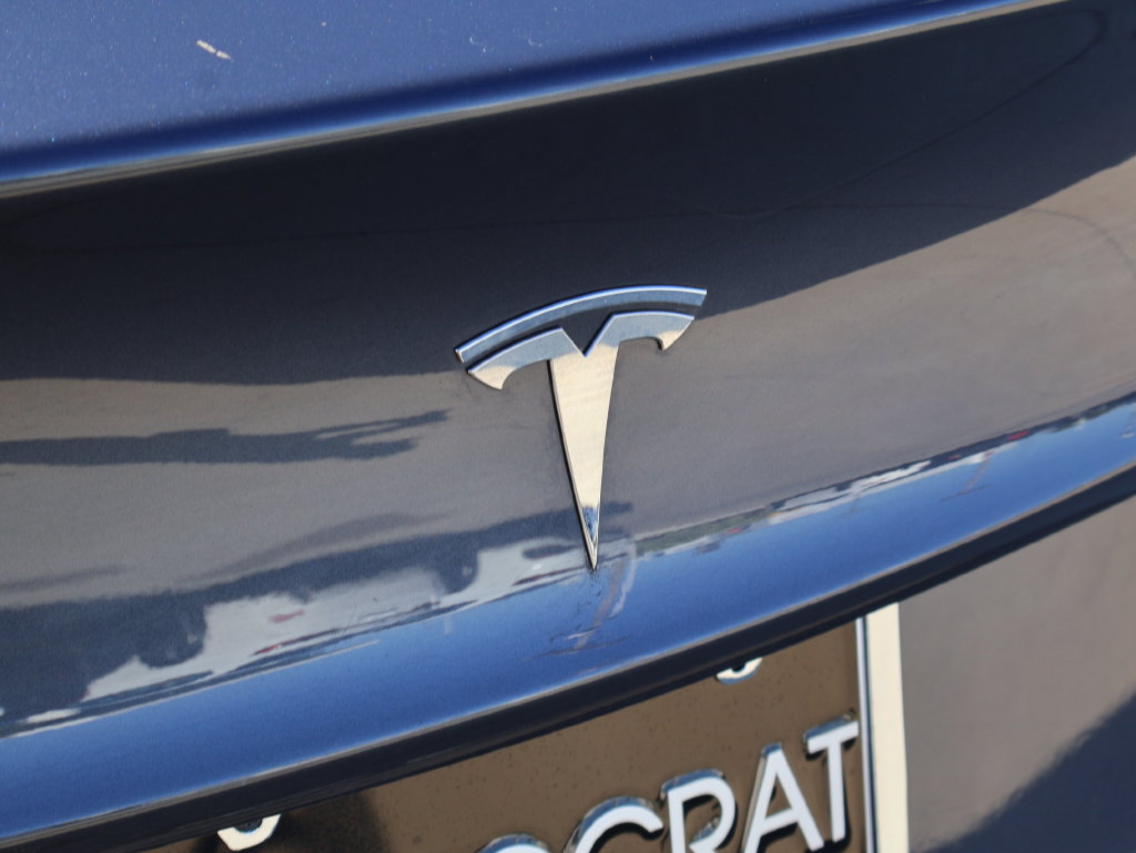 Used 2018 Tesla Model 3 RWD image 31
