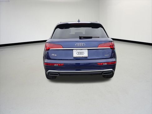 Certified 2023 Audi Q5 2.0T Premium w/ Convenience Package image 4