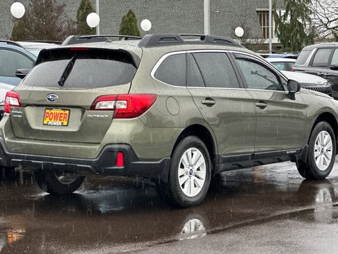 Used 2019 Subaru Outback 2.5i image 4