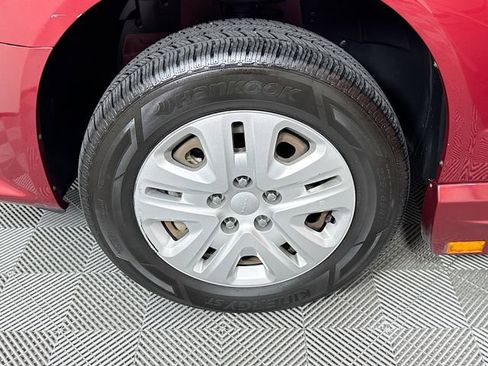 Used 2014 Dodge Grand Caravan SE w/ Quick Order Package 29E SE image 4