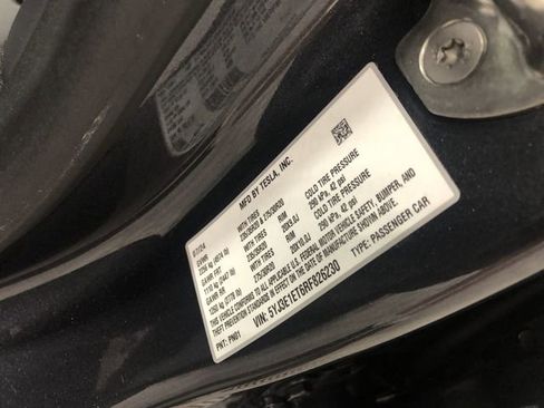 Used 2024 Tesla Model 3 Performance image 32