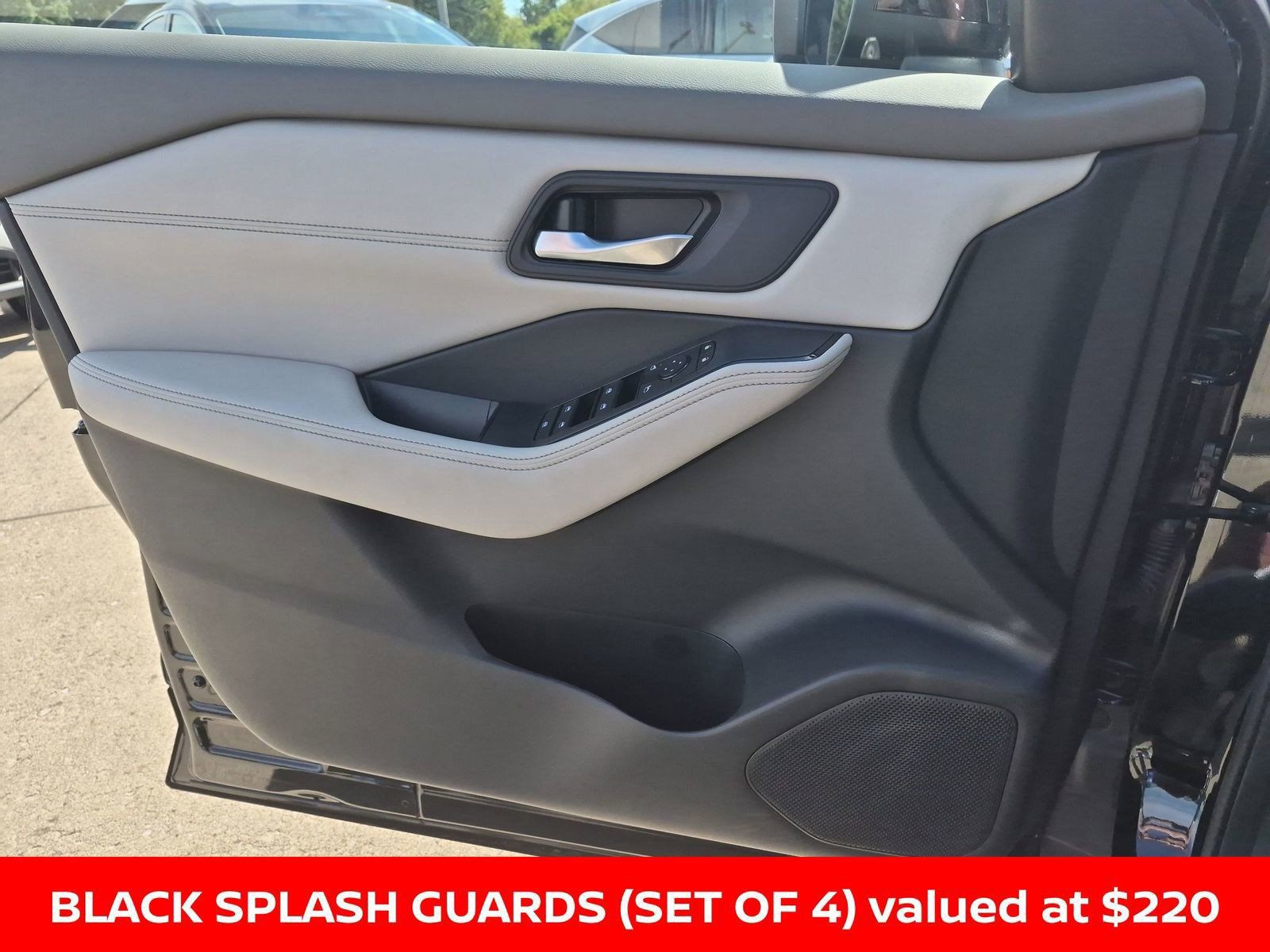 Certified 2023 Nissan Rogue SV w/ SV Premium B Package AWD/4WD image 31