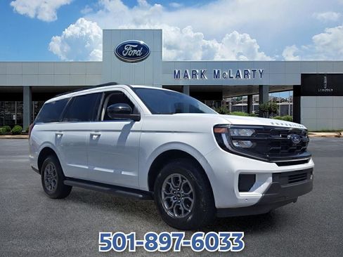 Used 2025 Ford Expedition Active RWD image 7