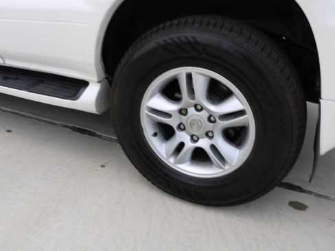 Used 2007 Lexus GX 470 AWD/4WD image 23
