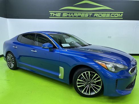 Used 2018 Kia Stinger RWD image 1