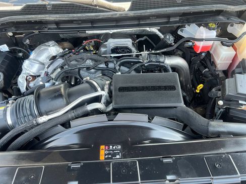 Used 2024 Chevrolet Silverado 2500 LTZ w/ LTZ Plus Package AWD/4WD image 25