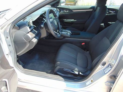 Used 2019 Honda Civic EX image 10
