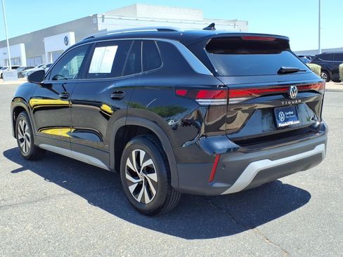 Certified 2025 Volkswagen Tiguan S FWD image 5