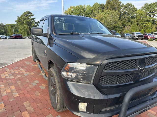 Used 2018 RAM 1500 Express w/ Express Value Package RWD image 20