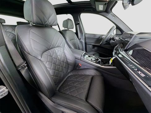 New 2026 BMW X5 xDrive40i w/ M Sport Package image 31