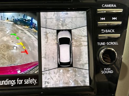 Used 2023 Nissan Murano Platinum image 32