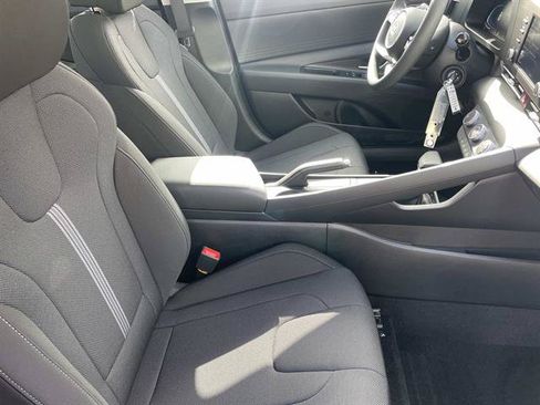 New 2026 Hyundai Elantra SE FWD image 26