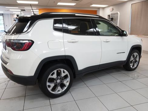 Used 2020 Jeep Compass Limited AWD/4WD image 12