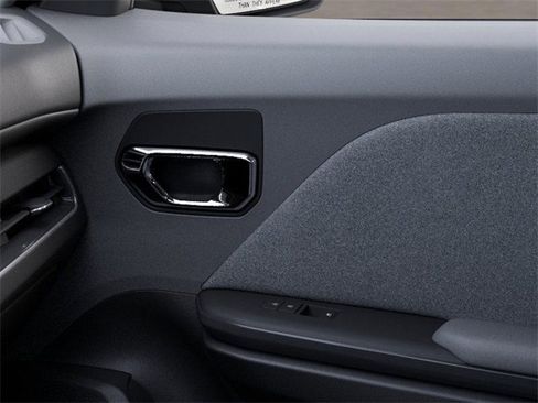 New 2025 Kia K4 LXS image 25