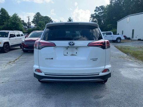 Used 2017 Toyota RAV4 Limited AWD/4WD image 7