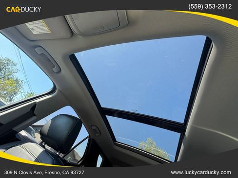 Used 2019 Chevrolet Equinox Premier image 18