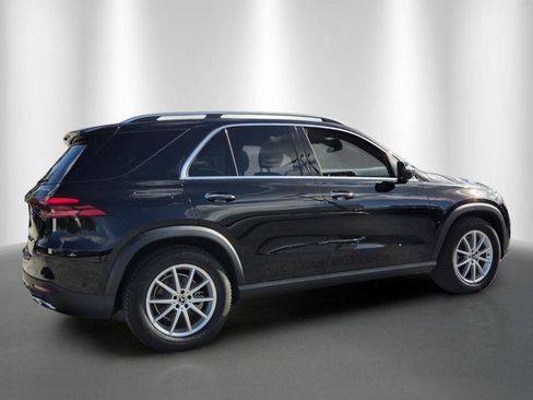 Used 2025 Mercedes-Benz GLE 350 4MATIC image 7