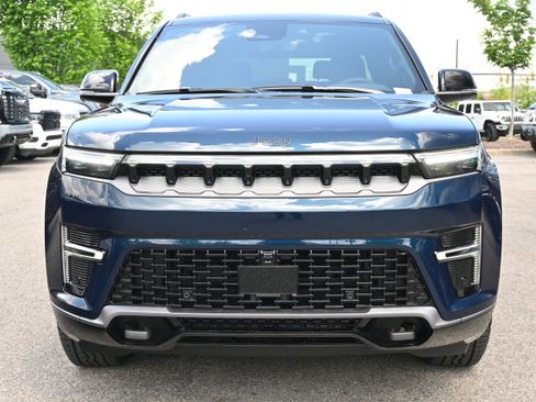 New 2026 Jeep Grand Wagoneer 4WD image 3