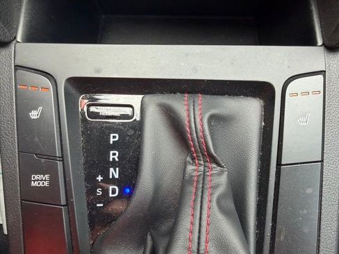 Used 2019 Hyundai Elantra Sport w/ Cargo Package image 33