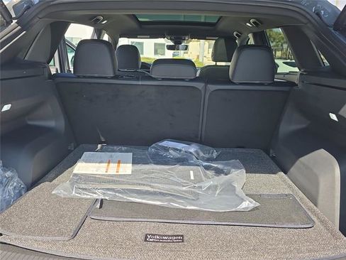 New 2026 Volkswagen Atlas Cross Sport SE image 27