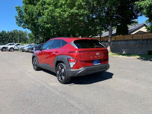 Certified 2025 Hyundai Kona SEL FWD image 3