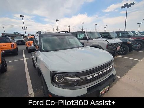 Used 2023 Ford Bronco Sport Badlands AWD/4WD image 4