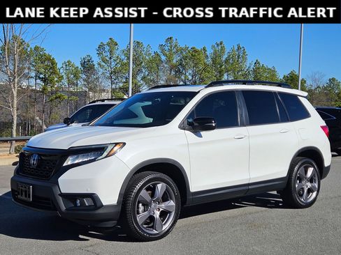 Used 2021 Honda Passport Touring image 3