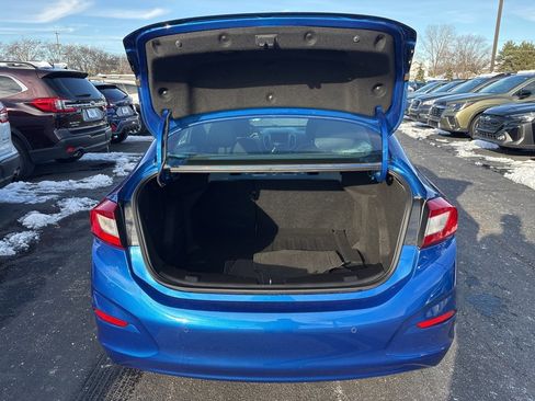 Used 2019 Chevrolet Cruze LT w/ Convenience Package image 7