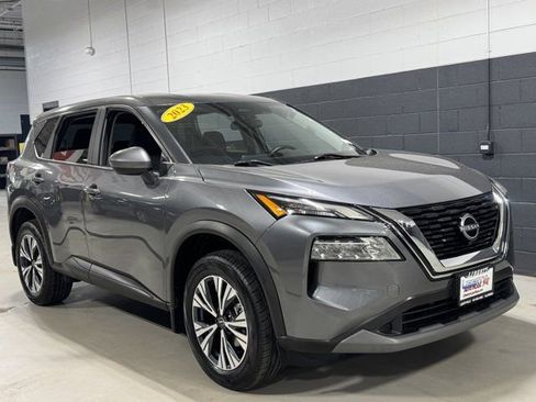 Used 2023 Nissan Rogue SV AWD/4WD image 2