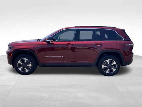 New 2024 Jeep Grand Cherokee Limited 4xe w/ Luxury Tech Group II image 2