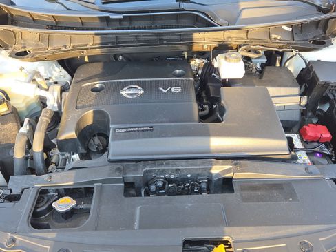 Used 2020 Nissan Murano S w/ Technology Package image 19