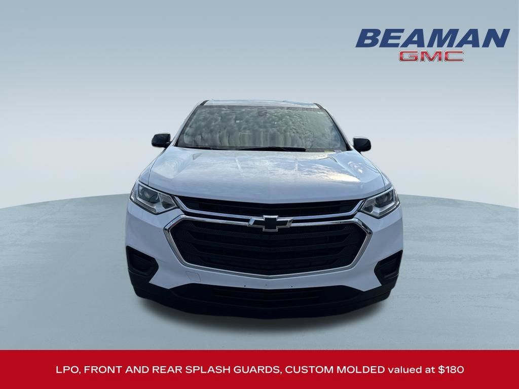 Used 2020 Chevrolet Traverse LS FWD image 2