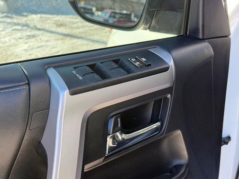 Used 2024 Toyota 4Runner SR5 image 18