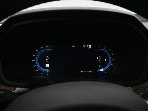 Used 2024 Volvo S60 B5 Plus image 9