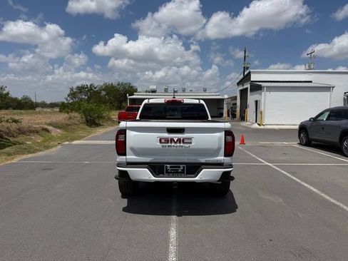 New 2026 GMC Canyon Denali AWD/4WD image 6