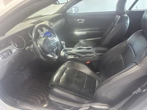 Used 2020 Ford Mustang Premium RWD image 12